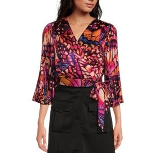 NWT Skies Are Blue Butterfly Print Blouse - Size XL